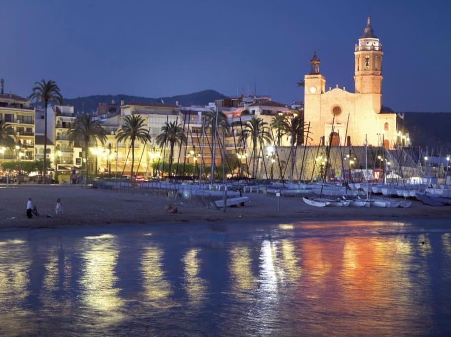 Marina Beach Aiguadolc Sitges Dış mekan fotoğraf